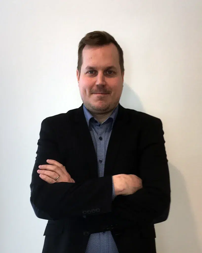 Teppo kauste yrittaja takuukone it huolto